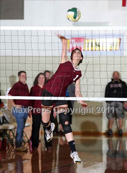 Thumbnail 3 in West Valley vs. Sutter (CIF NS D4 Final) photogallery.