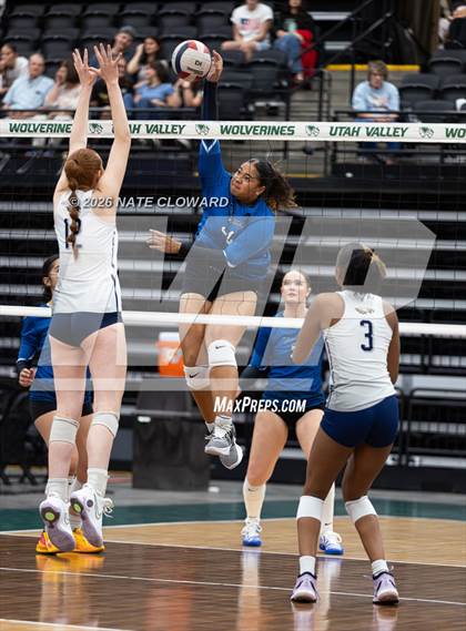 Thumbnail 3 in Skyline vs Orem photogallery.