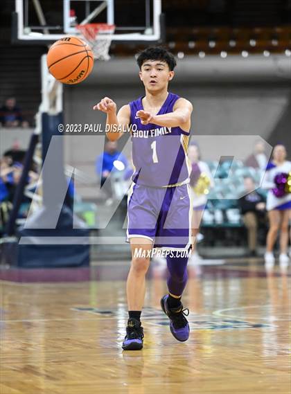 Thumbnail 3 in Holy Family vs. Resurrection Christian (CHSAA 4A Final) photogallery.