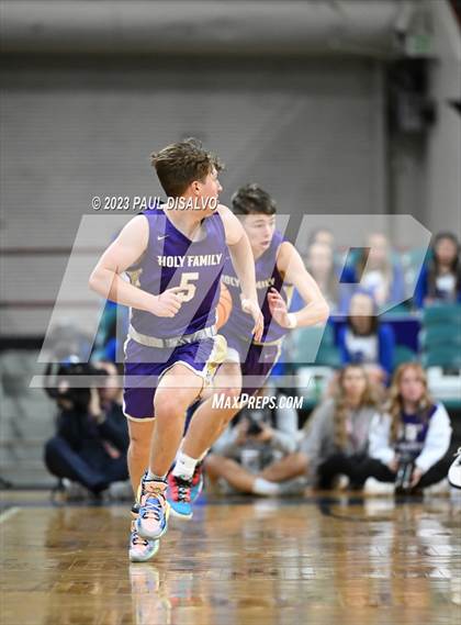 Thumbnail 1 in Holy Family vs. Resurrection Christian (CHSAA 4A Final) photogallery.
