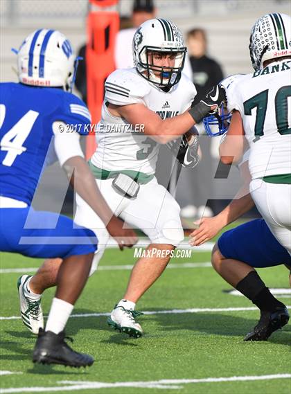 Thumbnail 1 in Wills Point vs. Caddo Mills (UIL 4A Division 2 Region 2 bi-district) photogallery.