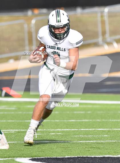 Thumbnail 1 in Wills Point vs. Caddo Mills (UIL 4A Division 2 Region 2 bi-district) photogallery.
