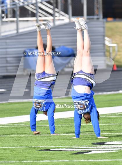 Thumbnail 1 in Wills Point vs. Caddo Mills (UIL 4A Division 2 Region 2 bi-district) photogallery.