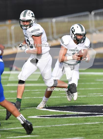 Thumbnail 1 in Wills Point vs. Caddo Mills (UIL 4A Division 2 Region 2 bi-district) photogallery.