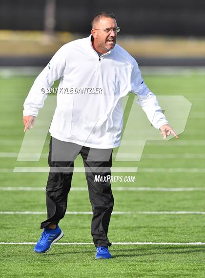 Thumbnail 3 in Wills Point vs. Caddo Mills (UIL 4A Division 2 Region 2 bi-district) photogallery.