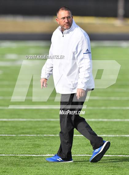Thumbnail 2 in Wills Point vs. Caddo Mills (UIL 4A Division 2 Region 2 bi-district) photogallery.