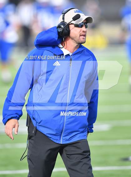 Thumbnail 1 in Wills Point vs. Caddo Mills (UIL 4A Division 2 Region 2 bi-district) photogallery.