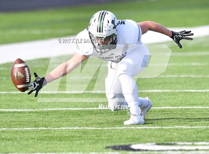 Thumbnail 1 in Wills Point vs. Caddo Mills (UIL 4A Division 2 Region 2 bi-district) photogallery.