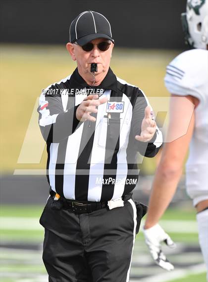 Thumbnail 2 in Wills Point vs. Caddo Mills (UIL 4A Division 2 Region 2 bi-district) photogallery.