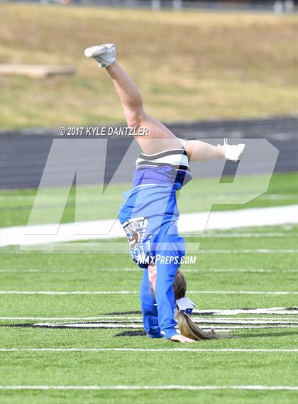Thumbnail 2 in Wills Point vs. Caddo Mills (UIL 4A Division 2 Region 2 bi-district) photogallery.