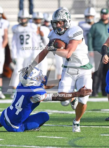 Thumbnail 3 in Wills Point vs. Caddo Mills (UIL 4A Division 2 Region 2 bi-district) photogallery.