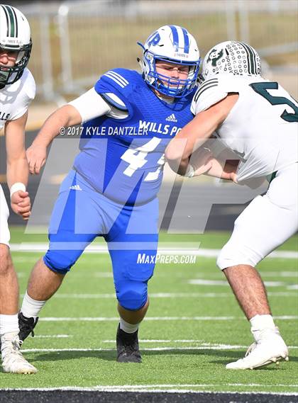 Thumbnail 3 in Wills Point vs. Caddo Mills (UIL 4A Division 2 Region 2 bi-district) photogallery.