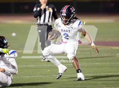 Thumbnail 3 in L.A. Rams NFF Coastal Valley Senior All-Star Game photogallery.