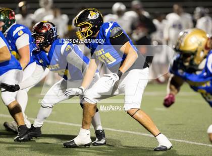 Thumbnail 2 in L.A. Rams NFF Coastal Valley Senior All-Star Game photogallery.