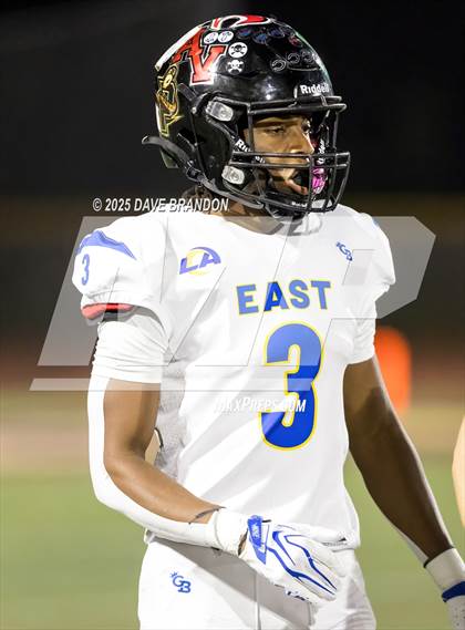 Thumbnail 2 in L.A. Rams NFF Coastal Valley Senior All-Star Game photogallery.