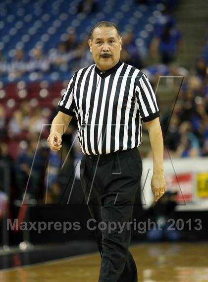 Thumbnail 1 in Christian Brothers vs Vanden (CIF SJS D3 Final) photogallery.