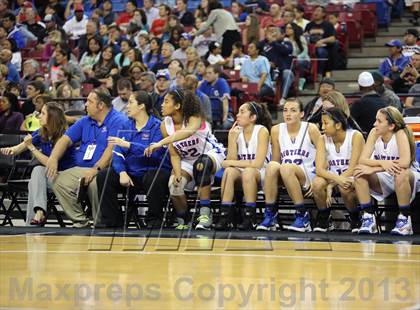 Thumbnail 3 in Christian Brothers vs Vanden (CIF SJS D3 Final) photogallery.