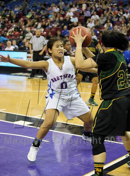 Thumbnail 3 in Christian Brothers vs Vanden (CIF SJS D3 Final) photogallery.