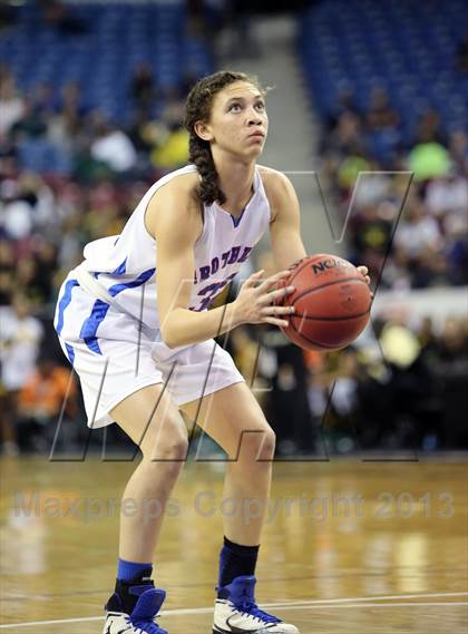 Thumbnail 3 in Christian Brothers vs Vanden (CIF SJS D3 Final) photogallery.