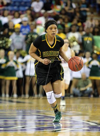 Thumbnail 3 in Christian Brothers vs Vanden (CIF SJS D3 Final) photogallery.