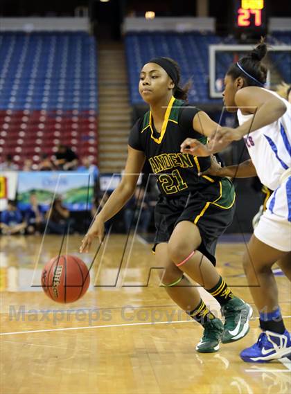 Thumbnail 2 in Christian Brothers vs Vanden (CIF SJS D3 Final) photogallery.