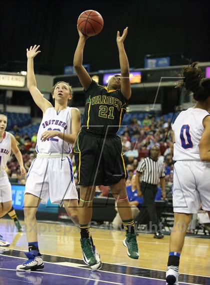 Thumbnail 1 in Christian Brothers vs Vanden (CIF SJS D3 Final) photogallery.