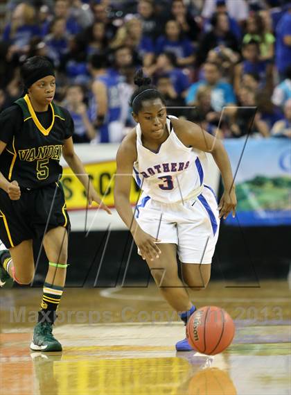 Thumbnail 1 in Christian Brothers vs Vanden (CIF SJS D3 Final) photogallery.