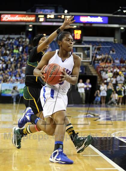 Thumbnail 1 in Christian Brothers vs Vanden (CIF SJS D3 Final) photogallery.