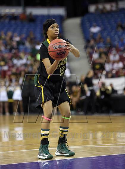 Thumbnail 2 in Christian Brothers vs Vanden (CIF SJS D3 Final) photogallery.