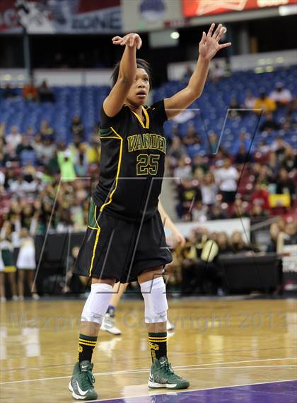 Thumbnail 2 in Christian Brothers vs Vanden (CIF SJS D3 Final) photogallery.