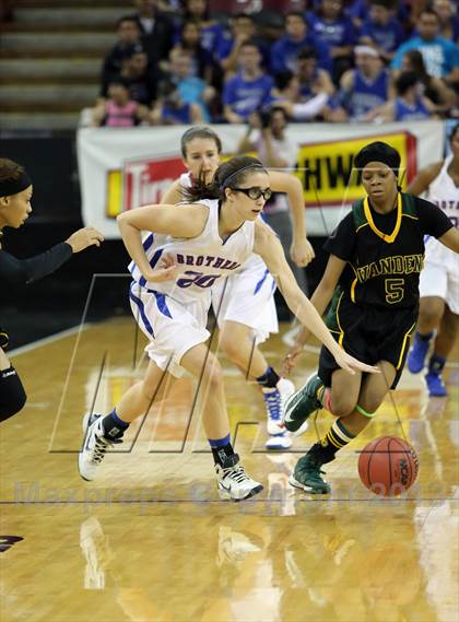 Thumbnail 1 in Christian Brothers vs Vanden (CIF SJS D3 Final) photogallery.