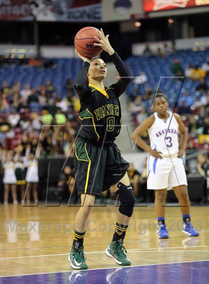 Thumbnail 1 in Christian Brothers vs Vanden (CIF SJS D3 Final) photogallery.