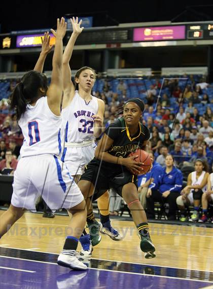 Thumbnail 3 in Christian Brothers vs Vanden (CIF SJS D3 Final) photogallery.