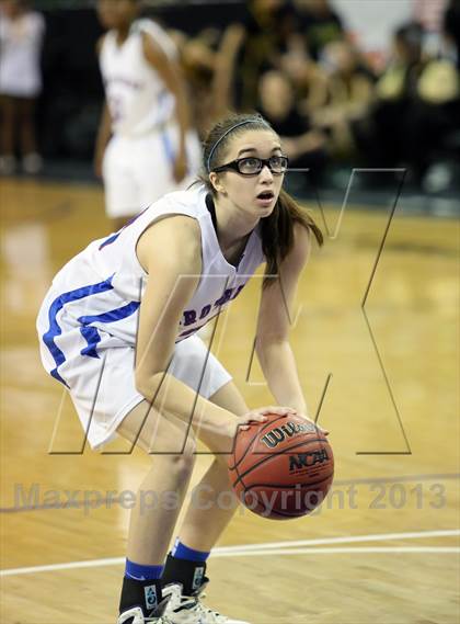 Thumbnail 3 in Christian Brothers vs Vanden (CIF SJS D3 Final) photogallery.