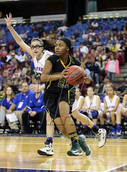 Thumbnail 1 in Christian Brothers vs Vanden (CIF SJS D3 Final) photogallery.