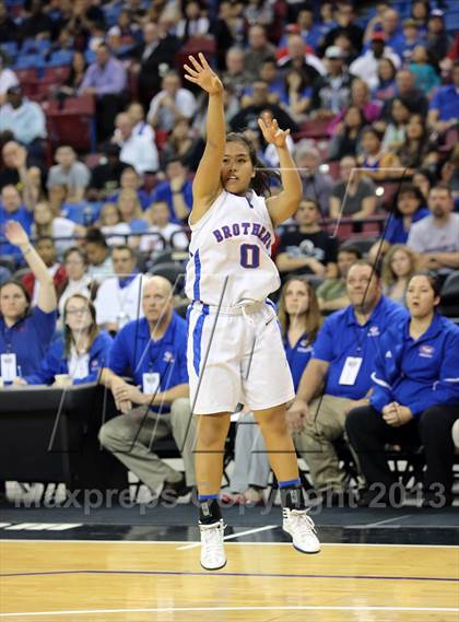 Thumbnail 2 in Christian Brothers vs Vanden (CIF SJS D3 Final) photogallery.