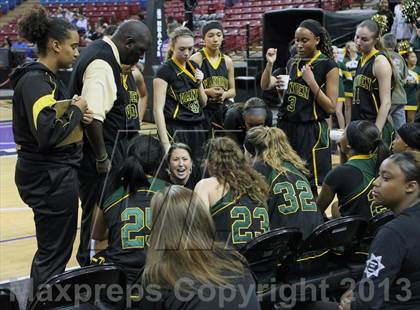 Thumbnail 1 in Christian Brothers vs Vanden (CIF SJS D3 Final) photogallery.