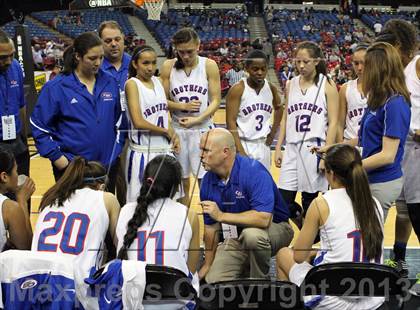 Thumbnail 3 in Christian Brothers vs Vanden (CIF SJS D3 Final) photogallery.