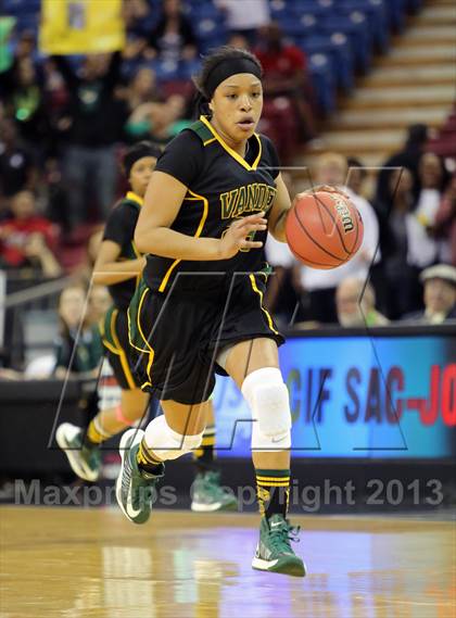 Thumbnail 2 in Christian Brothers vs Vanden (CIF SJS D3 Final) photogallery.