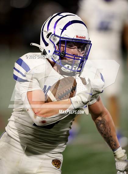 Thumbnail 2 in Marana @ Salpointe Catholic photogallery.