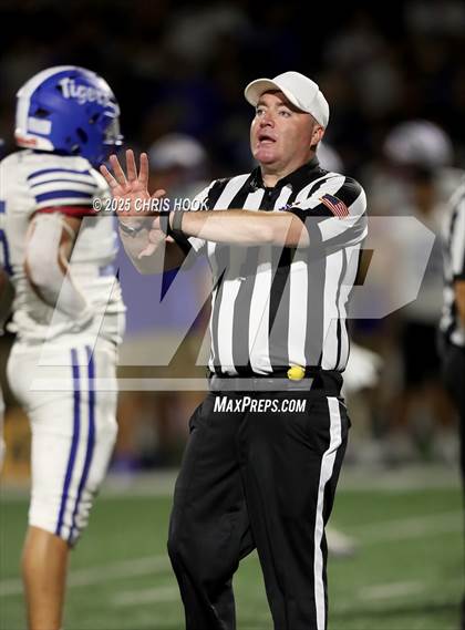 Thumbnail 1 in Marana @ Salpointe Catholic photogallery.