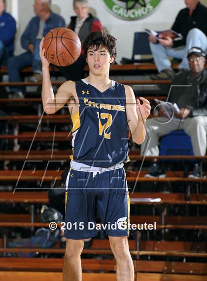 Thumbnail 2 in Oak Ridge vs. Saint Francis (Gridley Invitational) photogallery.