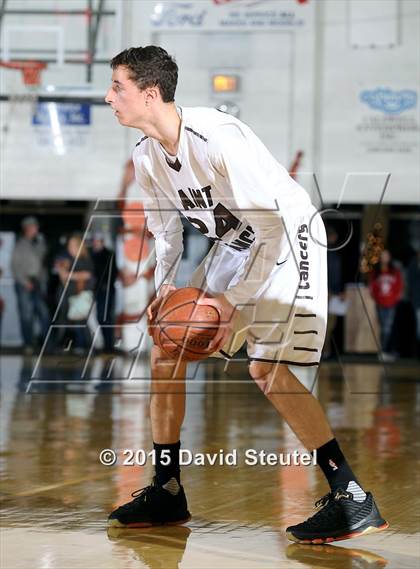 Thumbnail 2 in Oak Ridge vs. Saint Francis (Gridley Invitational) photogallery.