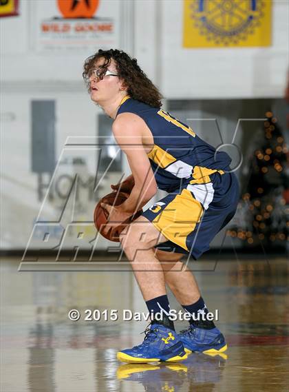 Thumbnail 1 in Oak Ridge vs. Saint Francis (Gridley Invitational) photogallery.
