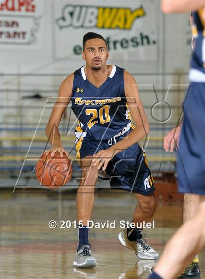 Thumbnail 2 in Oak Ridge vs. Saint Francis (Gridley Invitational) photogallery.