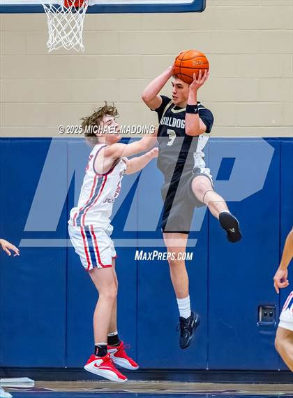 Thumbnail 1 in Nederland @ Hardin-Jefferson photogallery.