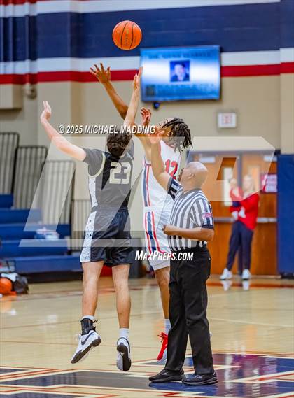 Thumbnail 1 in Nederland @ Hardin-Jefferson photogallery.