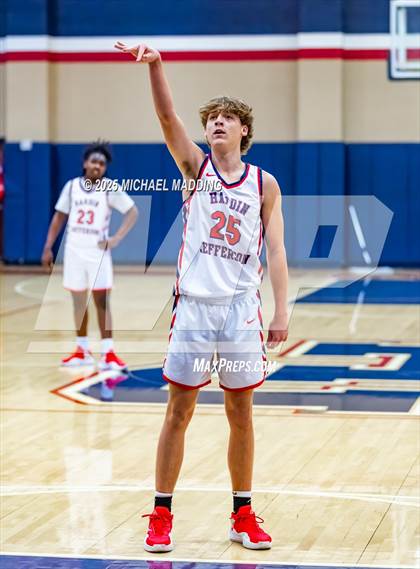 Thumbnail 1 in Nederland @ Hardin-Jefferson photogallery.