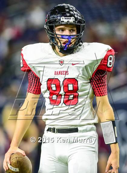 Thumbnail 2 in George Ranch vs. Vista Ridge (UIL 5A Semifinal) photogallery.