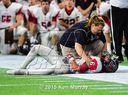 Thumbnail 2 in George Ranch vs. Vista Ridge (UIL 5A Semifinal) photogallery.